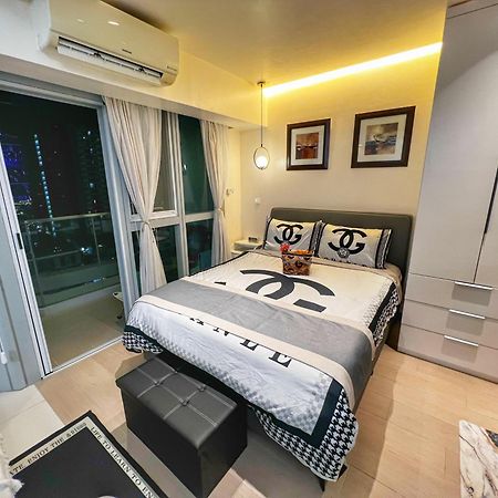 Eg Private House -Bgc Uptown Aparthotel Taguig Buitenkant foto