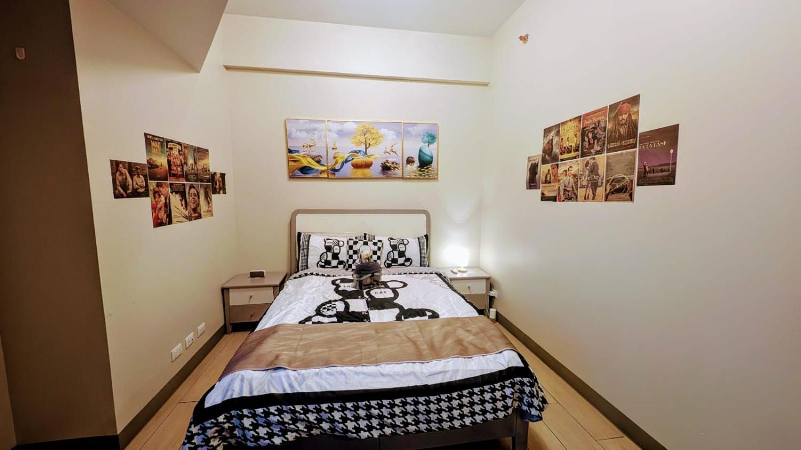 Eg Private House -Bgc Uptown Aparthotel Taguig Buitenkant foto