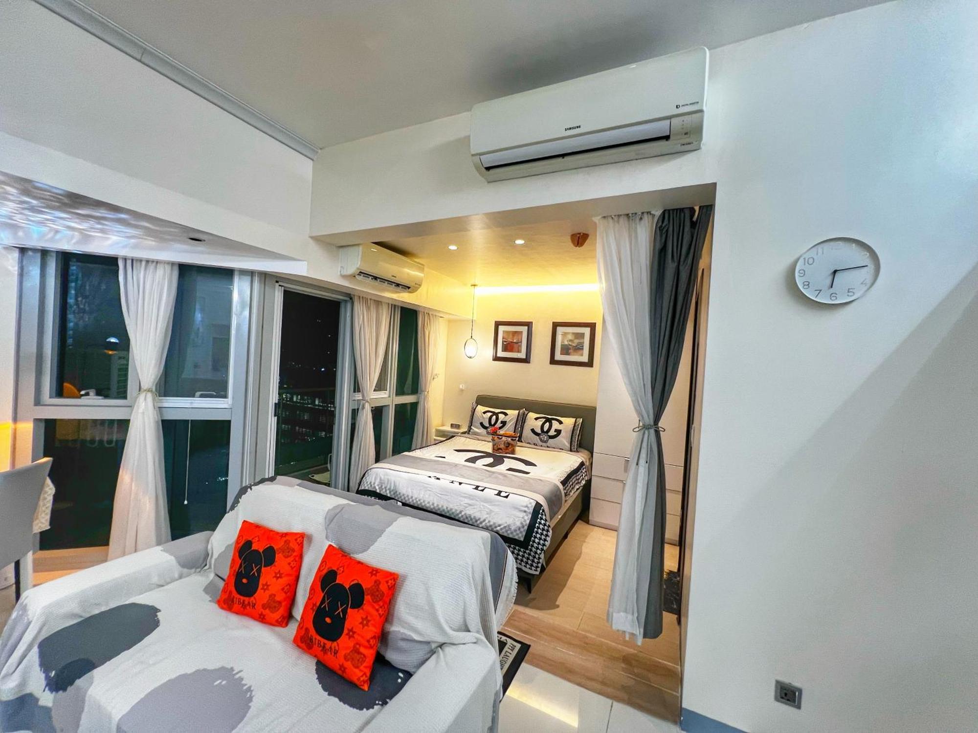 Eg Private House -Bgc Uptown Aparthotel Taguig Buitenkant foto