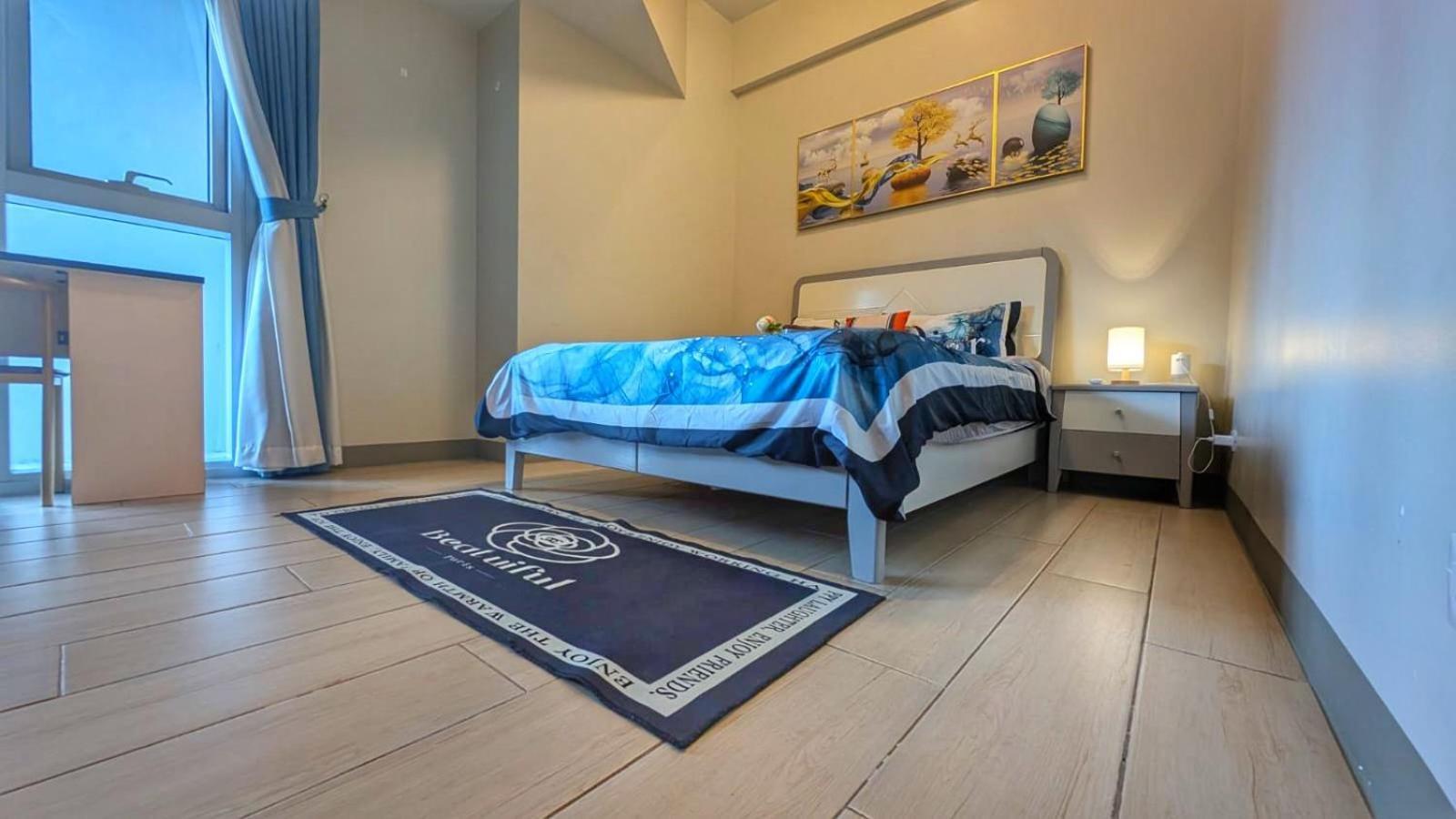 Eg Private House -Bgc Uptown Aparthotel Taguig Buitenkant foto