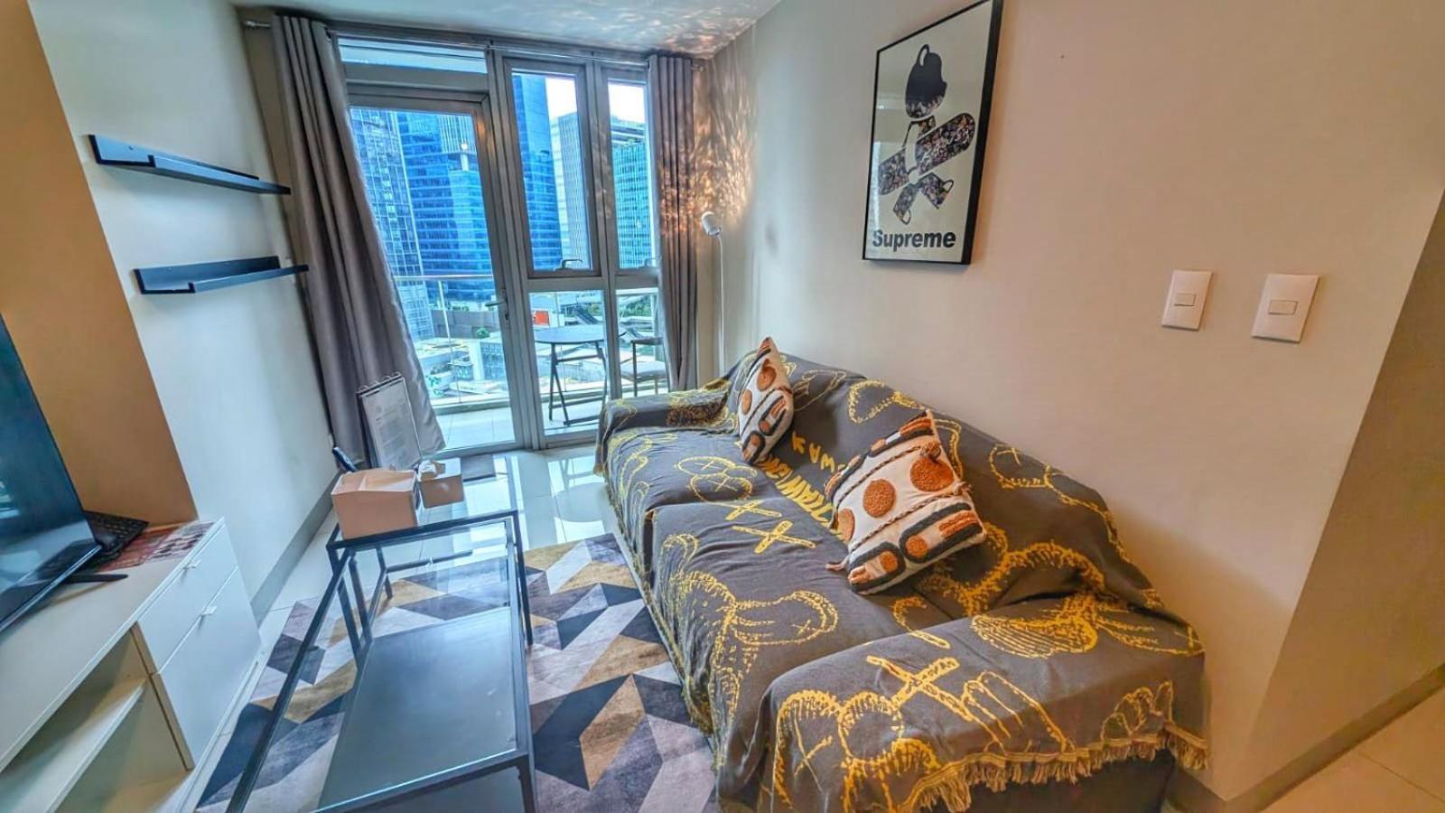 Eg Private House -Bgc Uptown Aparthotel Taguig Buitenkant foto