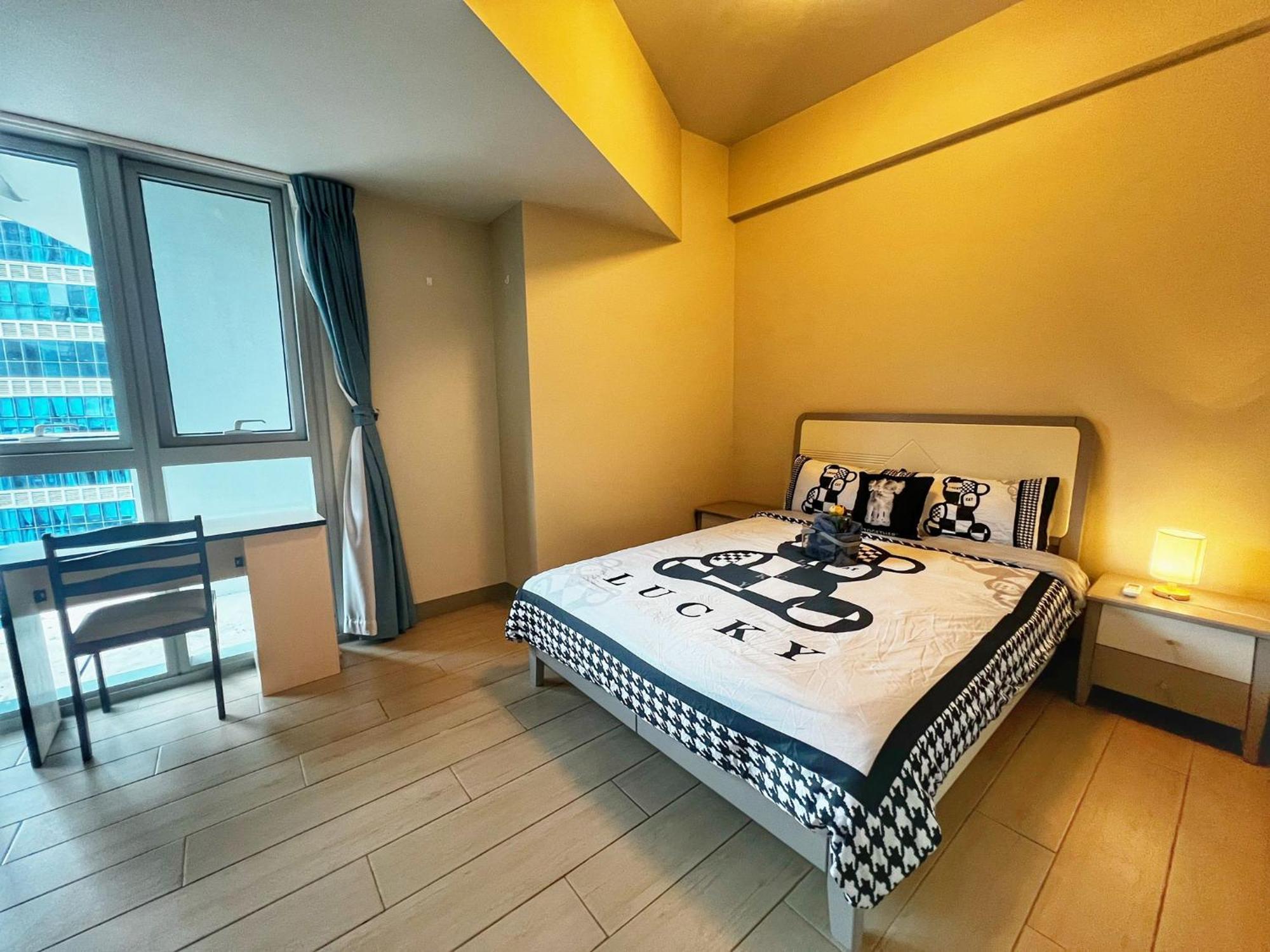 Eg Private House -Bgc Uptown Aparthotel Taguig Buitenkant foto