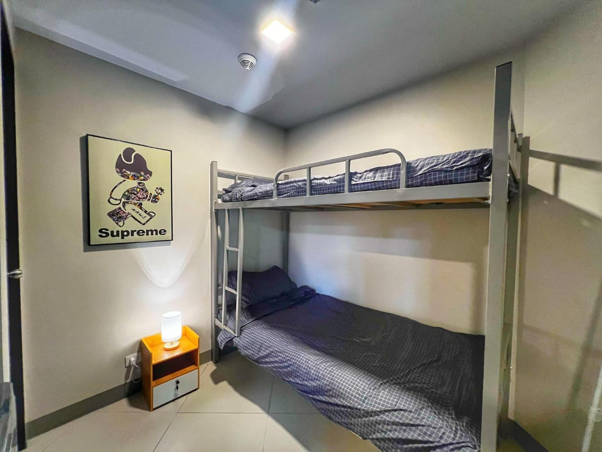 Eg Private House -Bgc Uptown Aparthotel Taguig Buitenkant foto