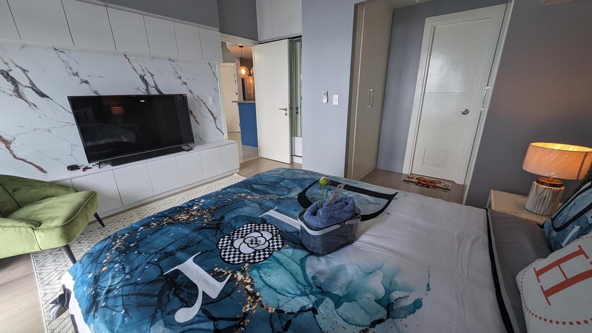 Eg Private House -Bgc Uptown Aparthotel Taguig Buitenkant foto