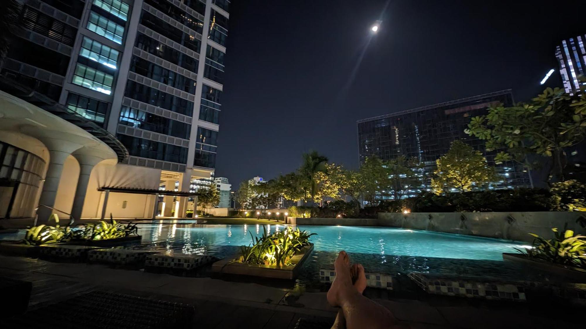 Eg Private House -Bgc Uptown Aparthotel Taguig Buitenkant foto